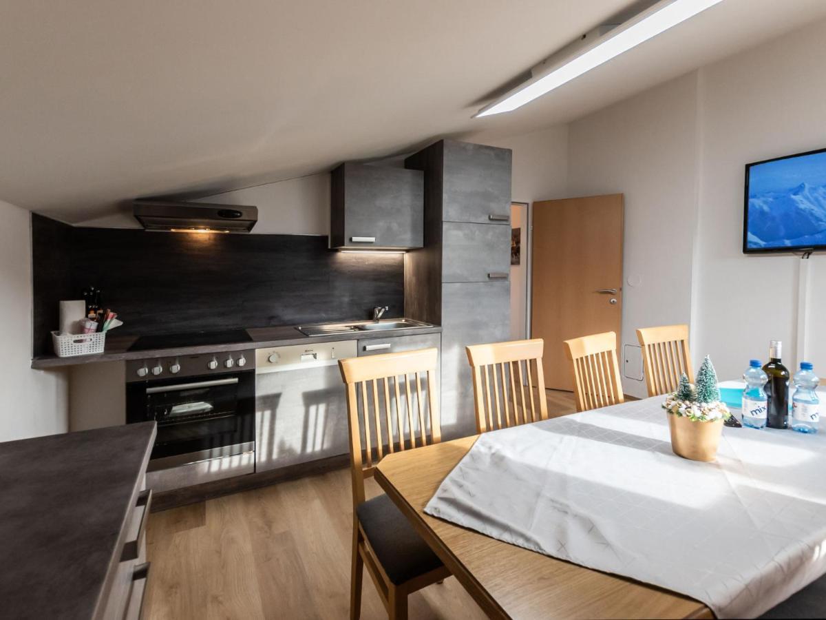 Apartment Alpenchalets - Zse203 By Interhome Zell am See Exterior foto